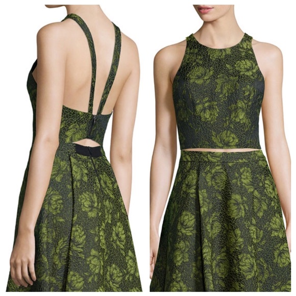 Alice & Olivia Floral Jacquard Crop Top - Picture 9 of 9
